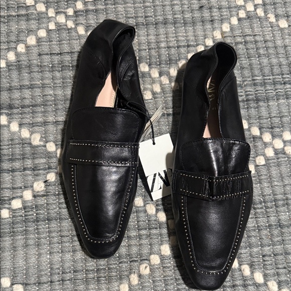 Zara Shoes - Zara Black Leather flats